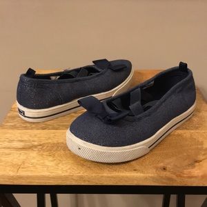 Carters Girls slip on flat Mary Jane size 1